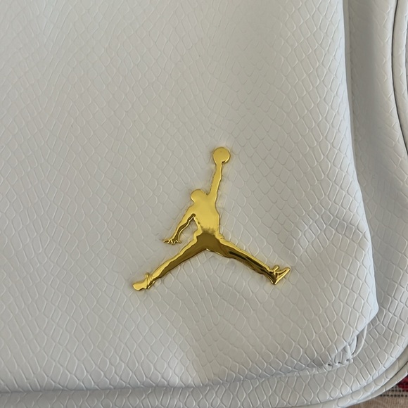 NIKE AIR JORDAN Snakeskin Pattern White Gold-Tone Hardware Regal Backpack NWT - Picture 6 of 12